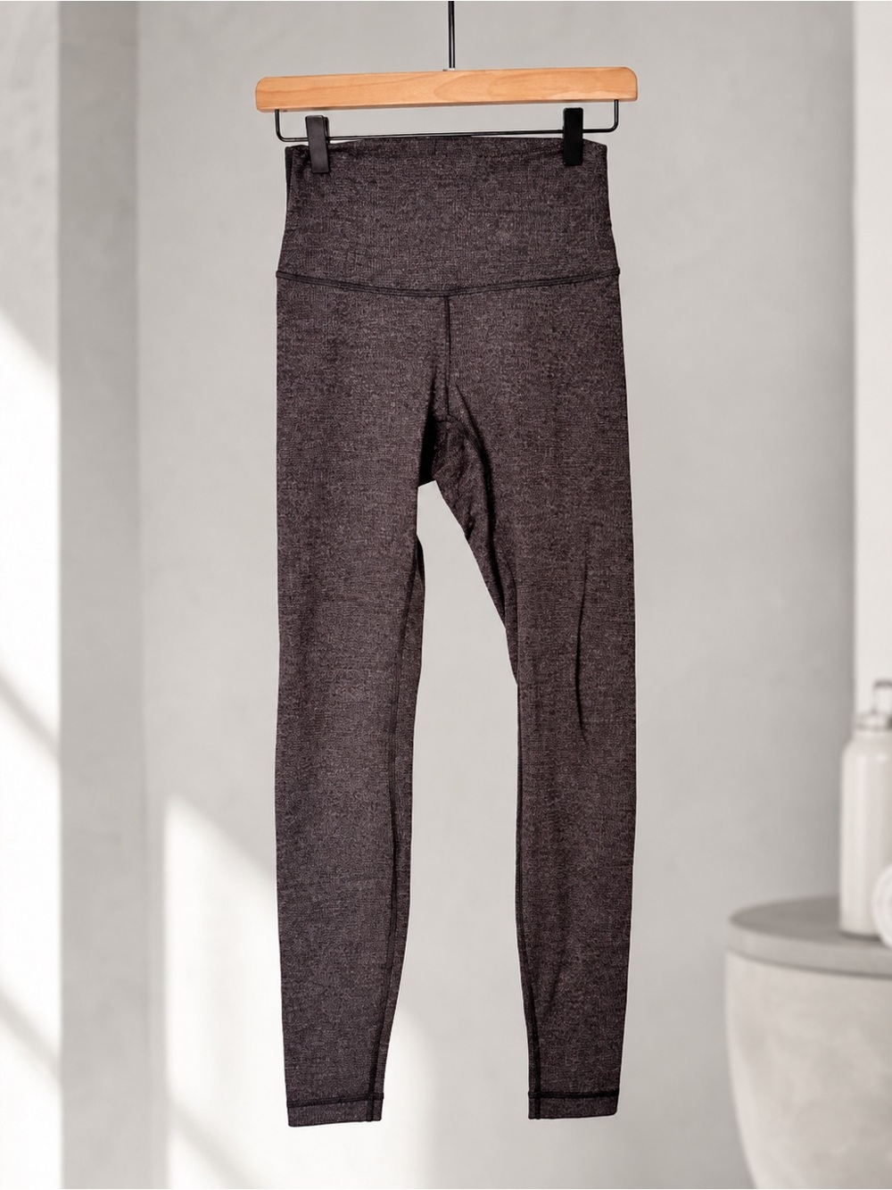 Lululemon Wunder Under Variagated Knit Luon Heathered Black 4